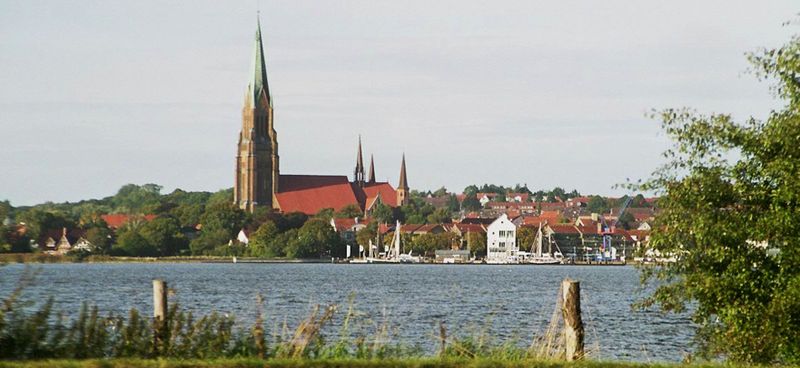 No machine-readable author provided. Wikitour assumed (based on copyright claims)., Schleswig WT2005, CC BY-SA 3.0