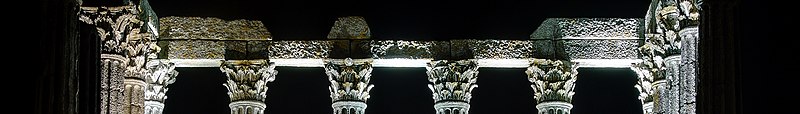 Templo_Romano_-_Évora.jpg: Odorico derivative work: Jjtkk, Évora Templo Romano banner, CC BY-SA 3.0